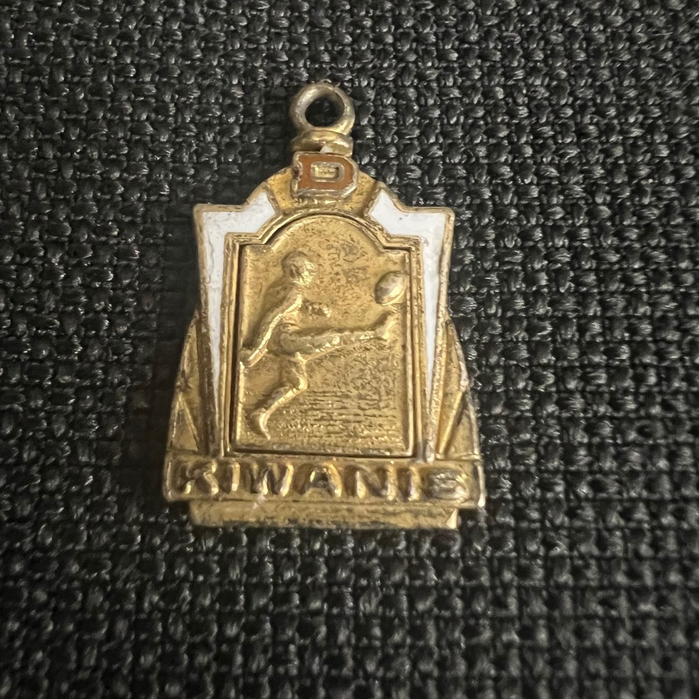 Vtg Kiwanis Gold over Sterling Silver Vermeil Soccer Football Charm Pendant 1ig